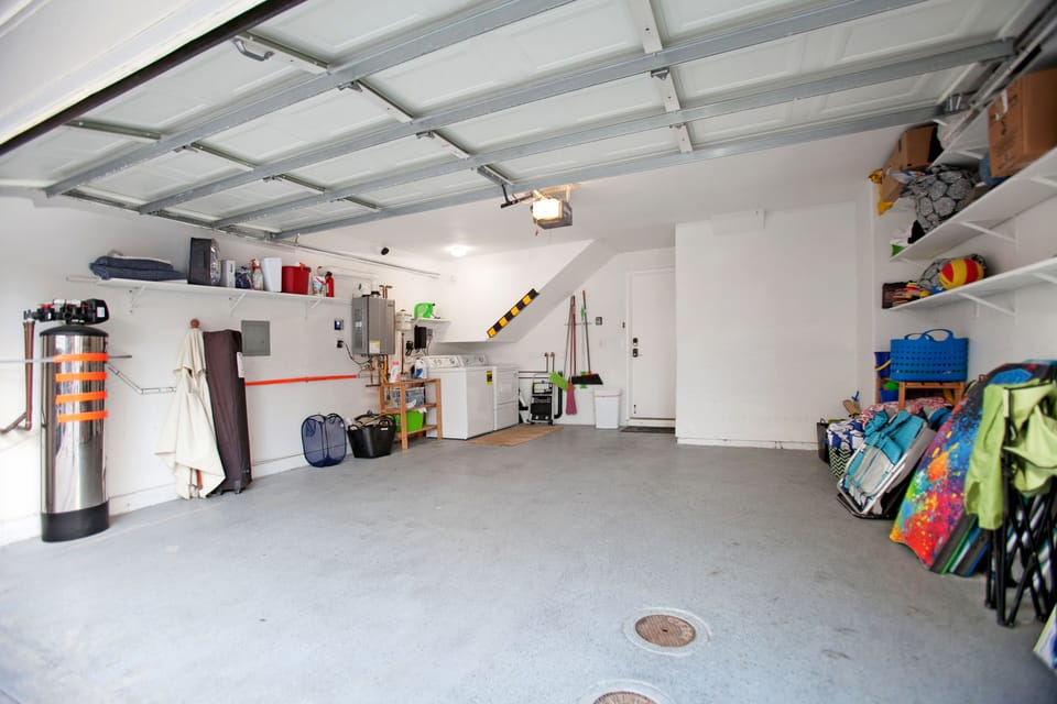 Garage with washer and dryer