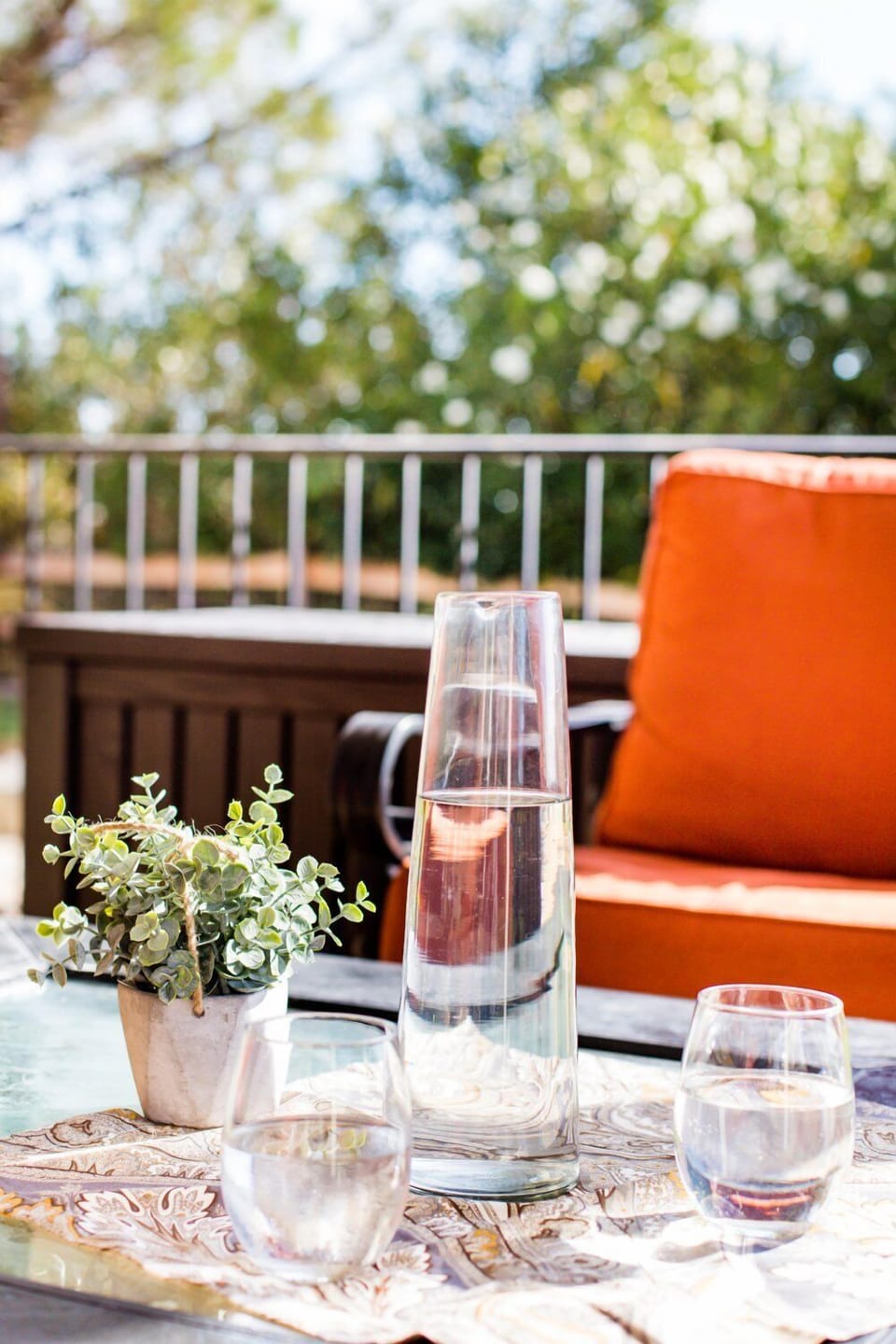 Comfy Cushioned Outdoor Chairs