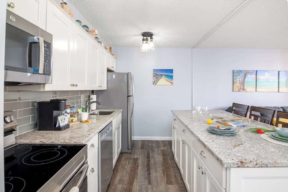 Fully-equipped kitchen