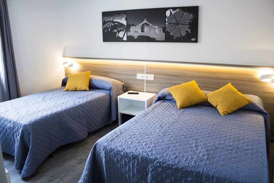 Standard Triple Room | Blackout drapes, free WiFi, bed sheets