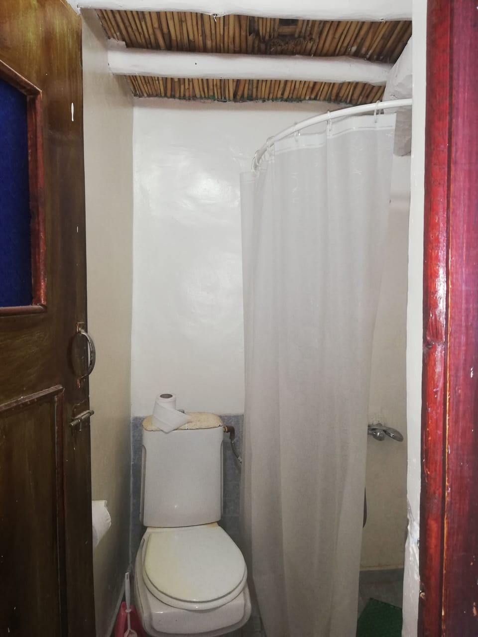 Double or Twin Room, Mountain View | Bathroom | Shower, towels
