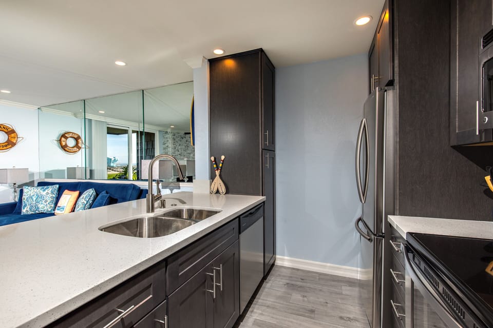 Kitchen - The chef's kitchen is modern and functional.
