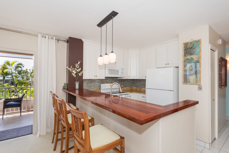 Newly remodeled kitchen.