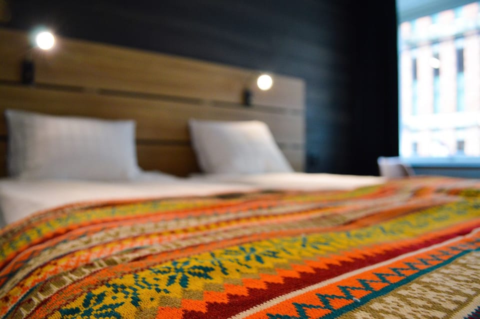 Room, 1 Queen Bed | Premium bedding, desk, blackout drapes, iron/ironing board (on request)