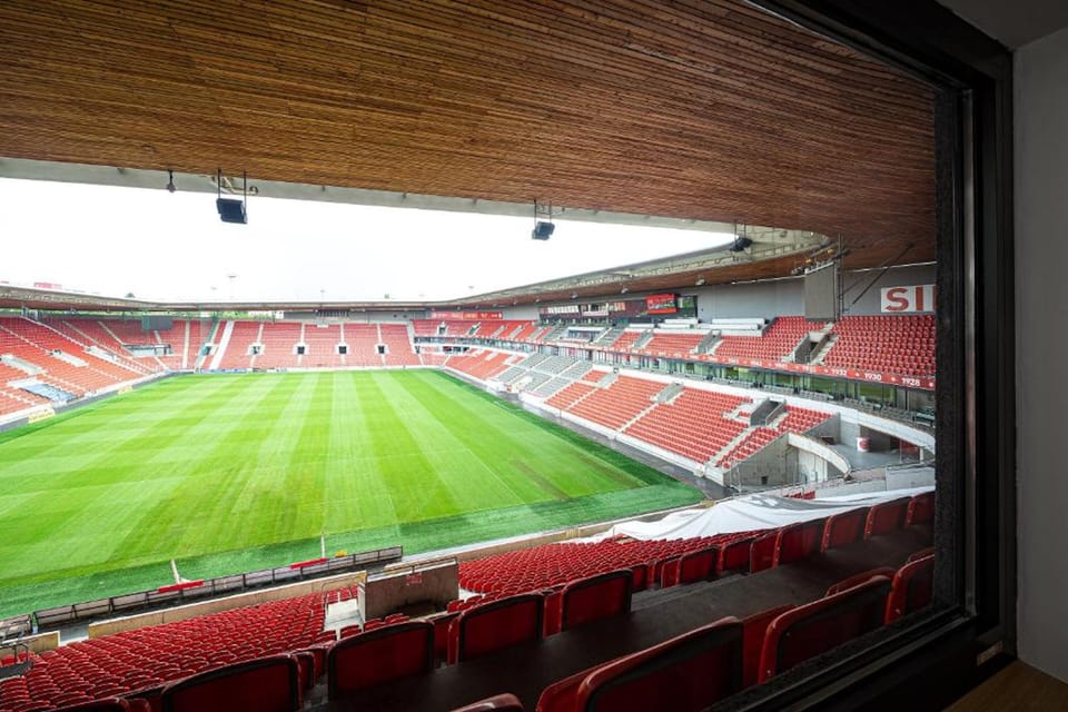 Superior Double Room with Stadium View | Building design