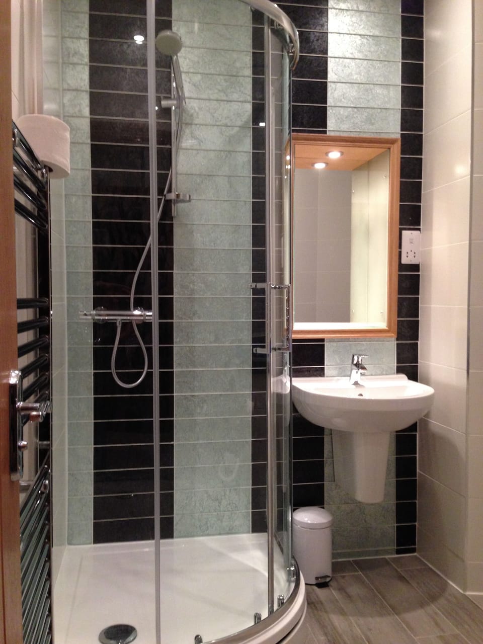 En suite Shower room
