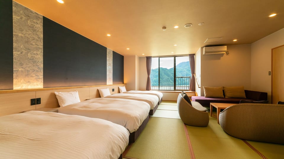Suite Japanese-Style 4 Beds - Indoor Bath - Non-Smoking | In-room safe, blackout drapes, bed sheets