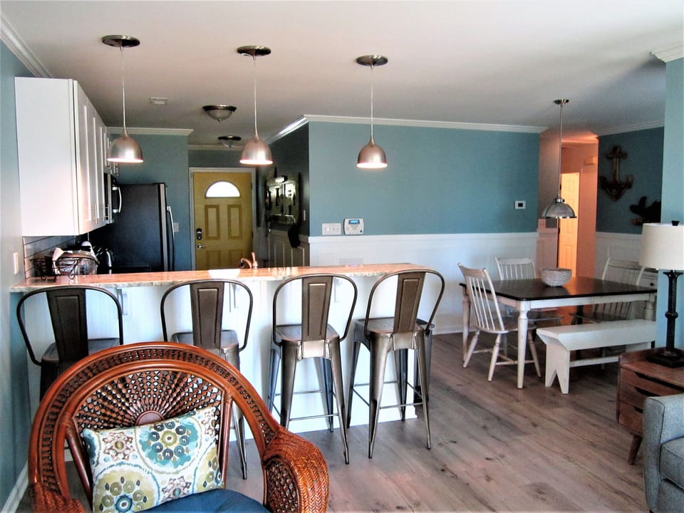 Bar Seating 