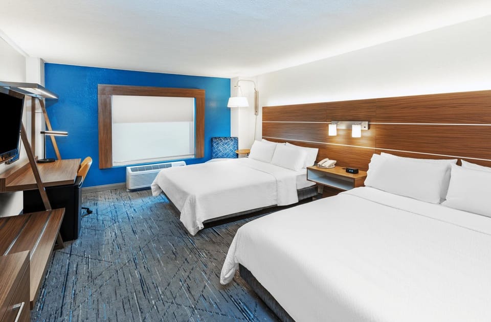 Desk, iron/ironing board, free cribs/infant beds, free WiFi