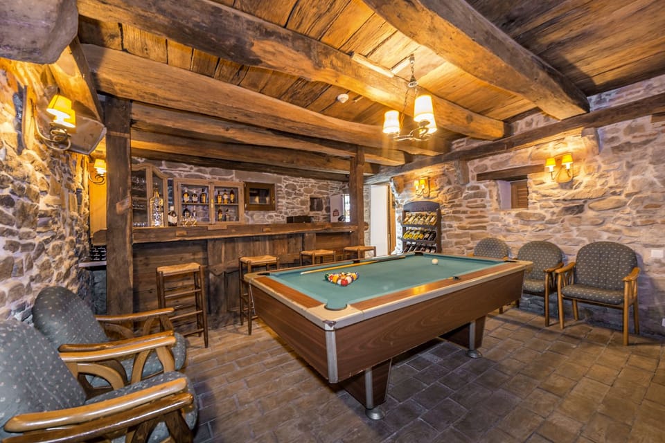 Casa Savri Bed and Breakfast in Romania