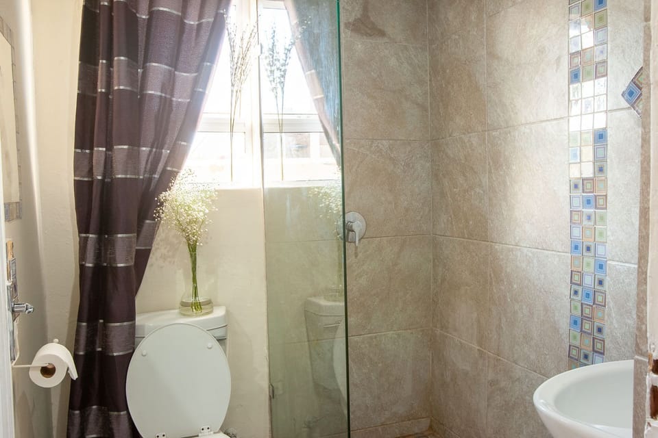 Bedrock Guest Studios Bed and Breakfast in Cape Town