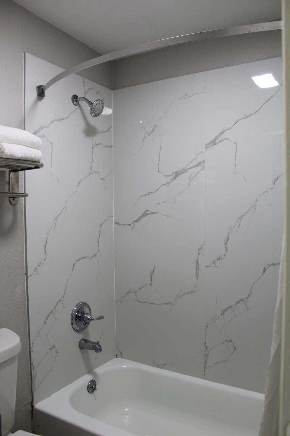 Combined shower/tub, eco-friendly toiletries, hair dryer, towels