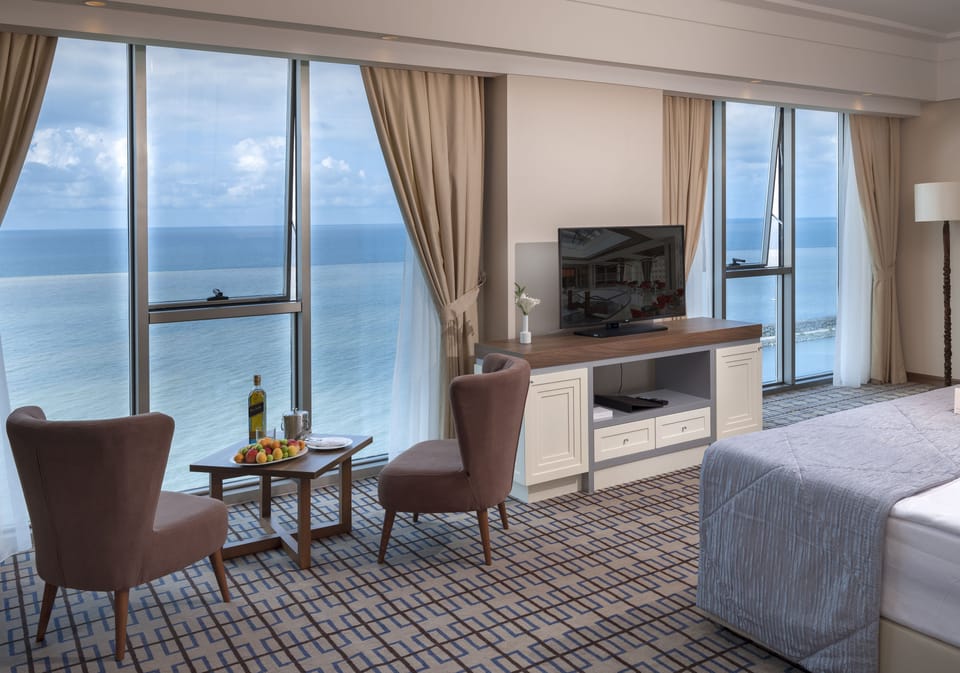 Suite, 1 King Bed | View from room