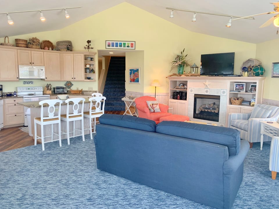 WP18 Overall Living and Kitchen Area, Second Floor.  No Fireplace.