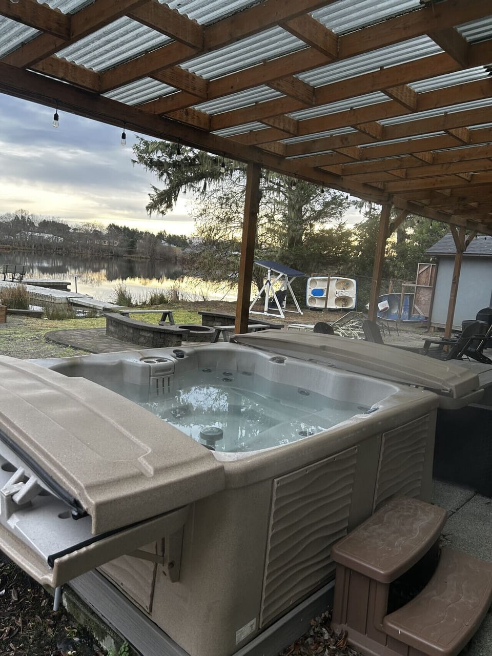 Outdoor covered Hot Tub