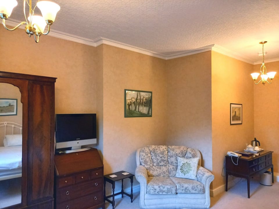The Forest Country House B&B Bed and Breakfast in Wales