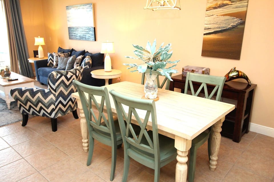 Living and dining area