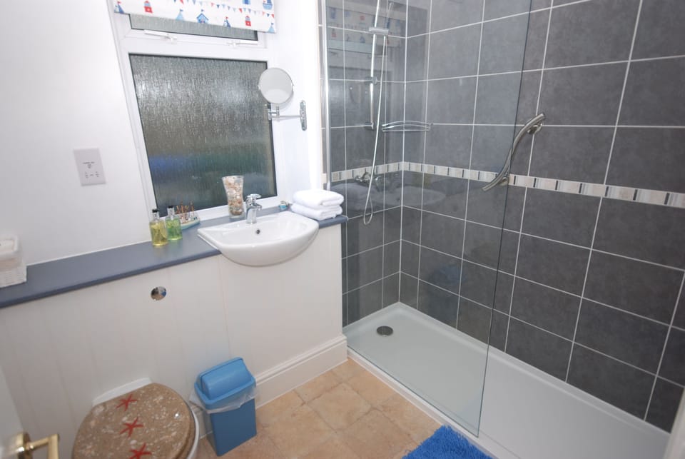 Westbury Lodge Bed and Breakfast in Shanklin