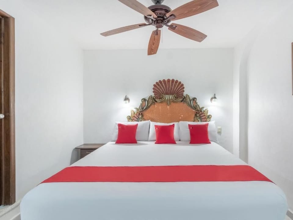Iron/ironing board, WiFi (free), bed sheets