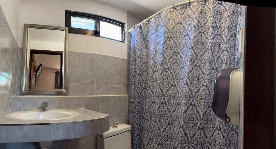 Superior Room, 1 King Bed | Bathroom | Shower, towels, soap, shampoo