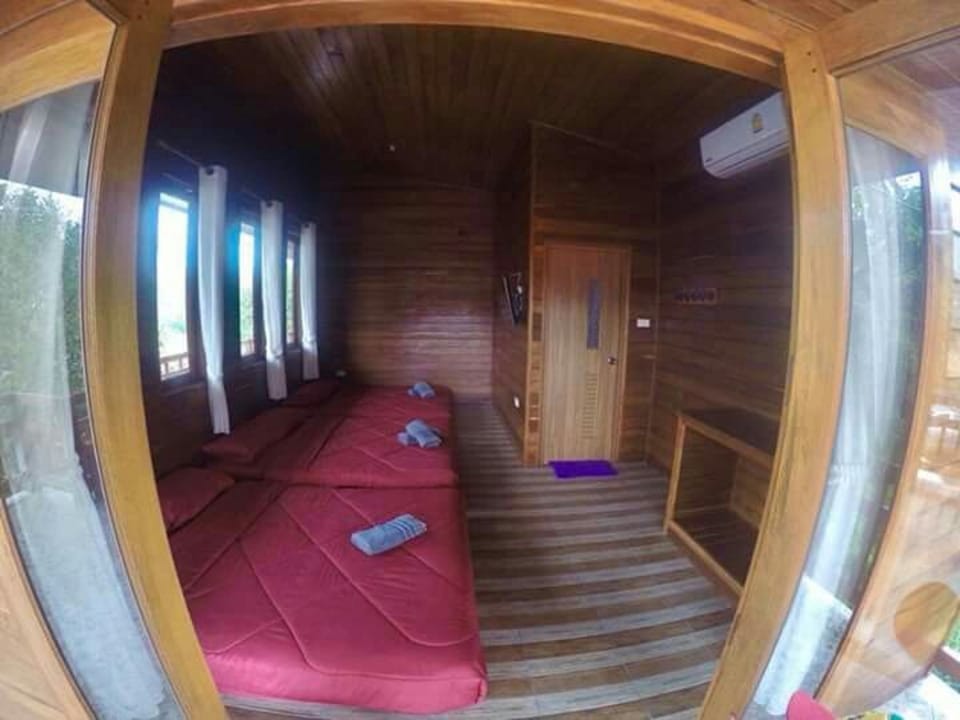 2 Bedrooms with Karaoke  | Blackout drapes, rollaway beds (surcharge)