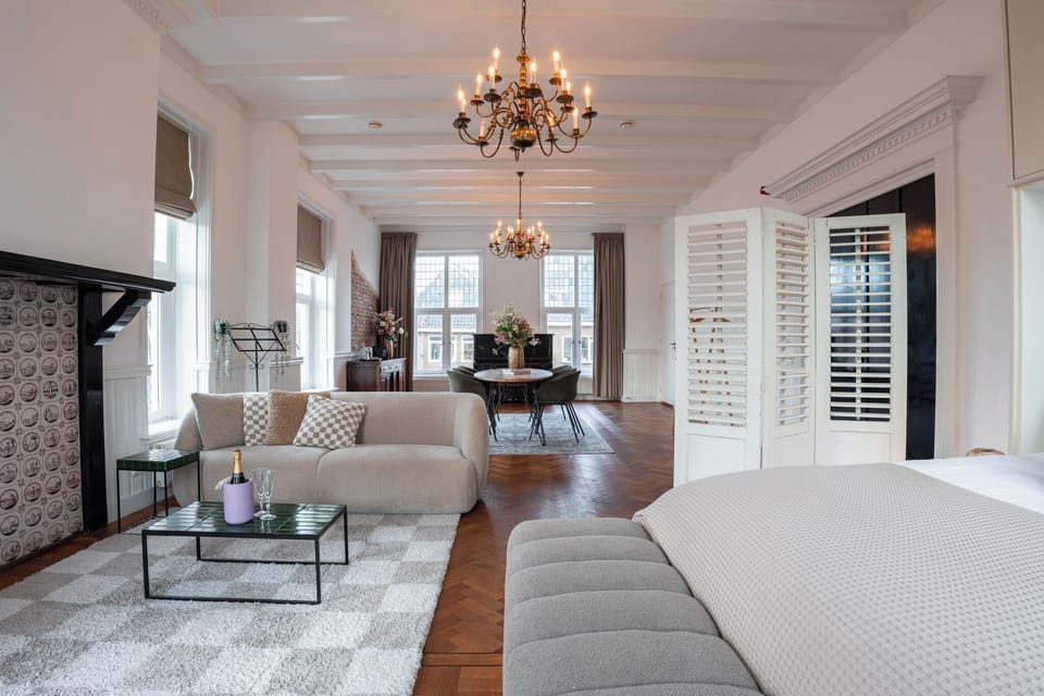 Superior Suite | Premium bedding, in-room safe, desk, free WiFi