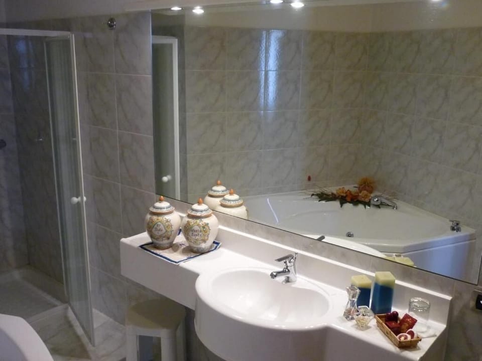 Free toiletries, slippers, bidet, towels