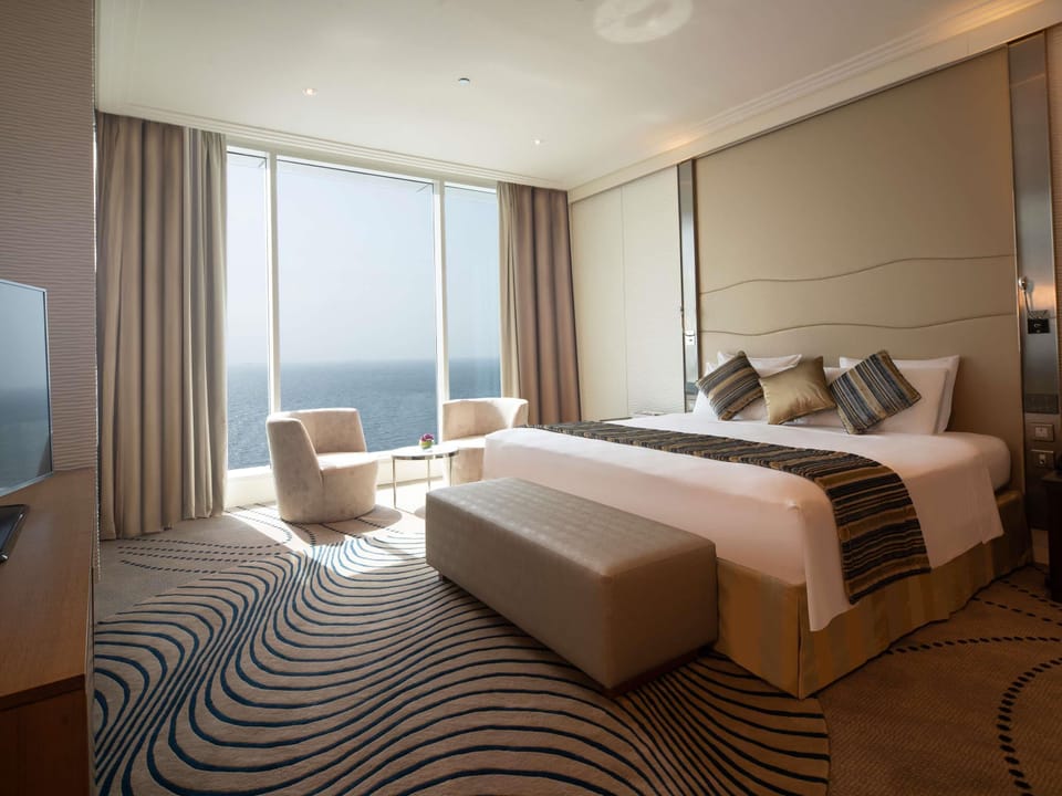 Royal Suite, Sea View (The Meaning of Luxury Life) | 1 bedroom, Egyptian cotton sheets, premium bedding, pillowtop beds