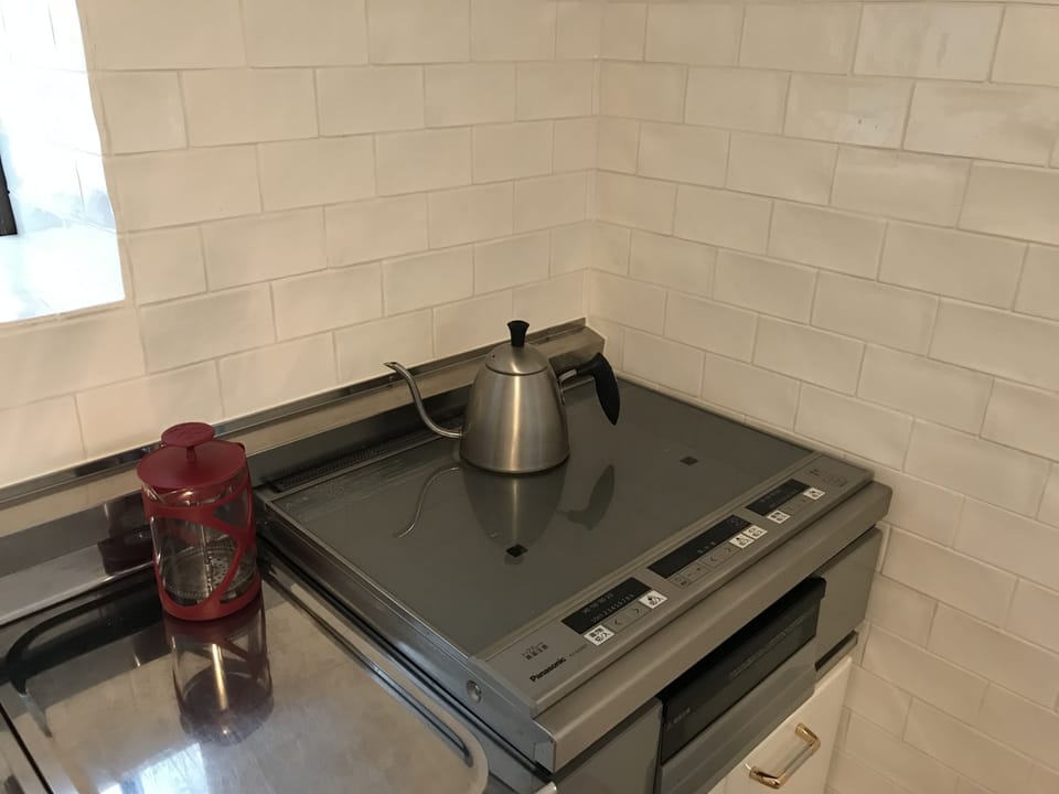 Executive Townhome, 3 Bedrooms, Private Bathroom, River View | Private kitchen | Full-size fridge, microwave, stovetop, coffee/tea maker