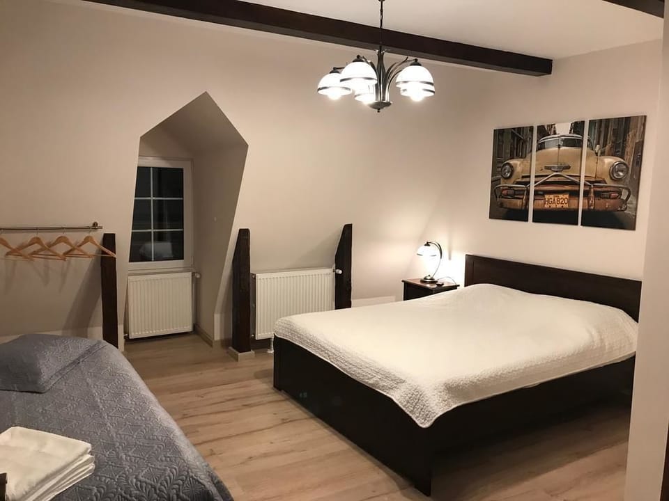 Quadruple Room, Mountain View | Soundproofing, free WiFi, bed sheets