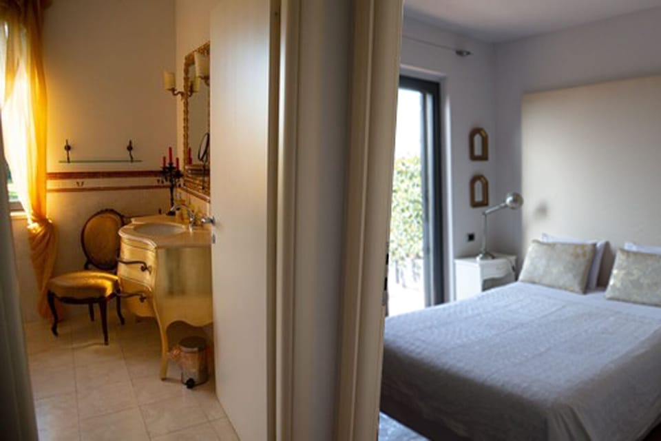 Superior Triple Room, Park View | Premium bedding, down comforters, free WiFi, bed sheets