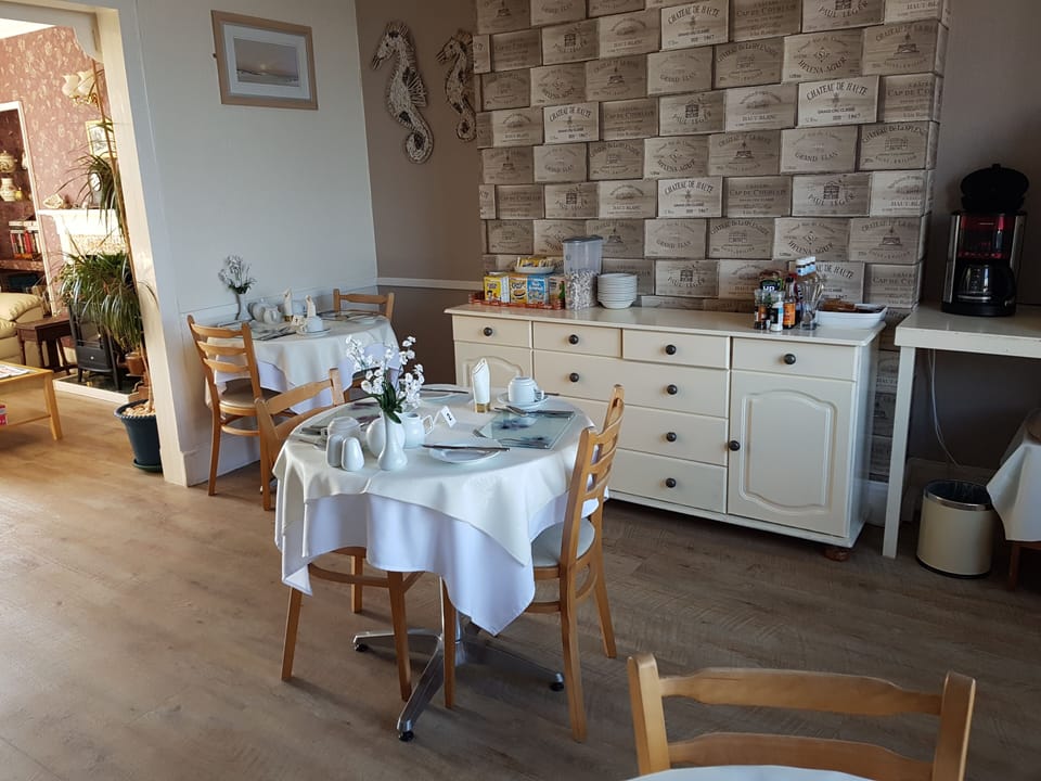 Beach View Guesthouse Bed and Breakfast in Weymouth