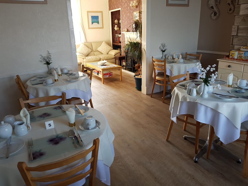Beach View Guesthouse Bed and Breakfast in Weymouth