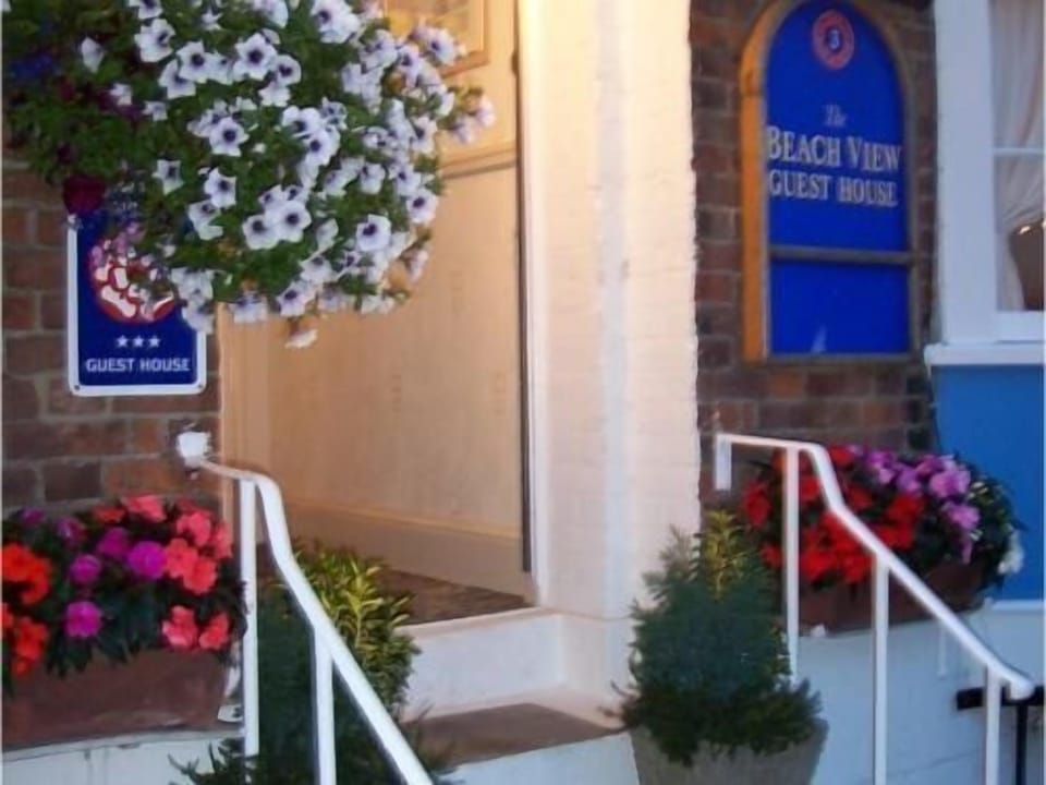 Beach View Guesthouse Bed and Breakfast in Weymouth