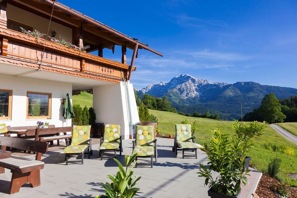 Vacation apartment Bergfeuer, for 1-4 persons Apartment in Berchtesgaden