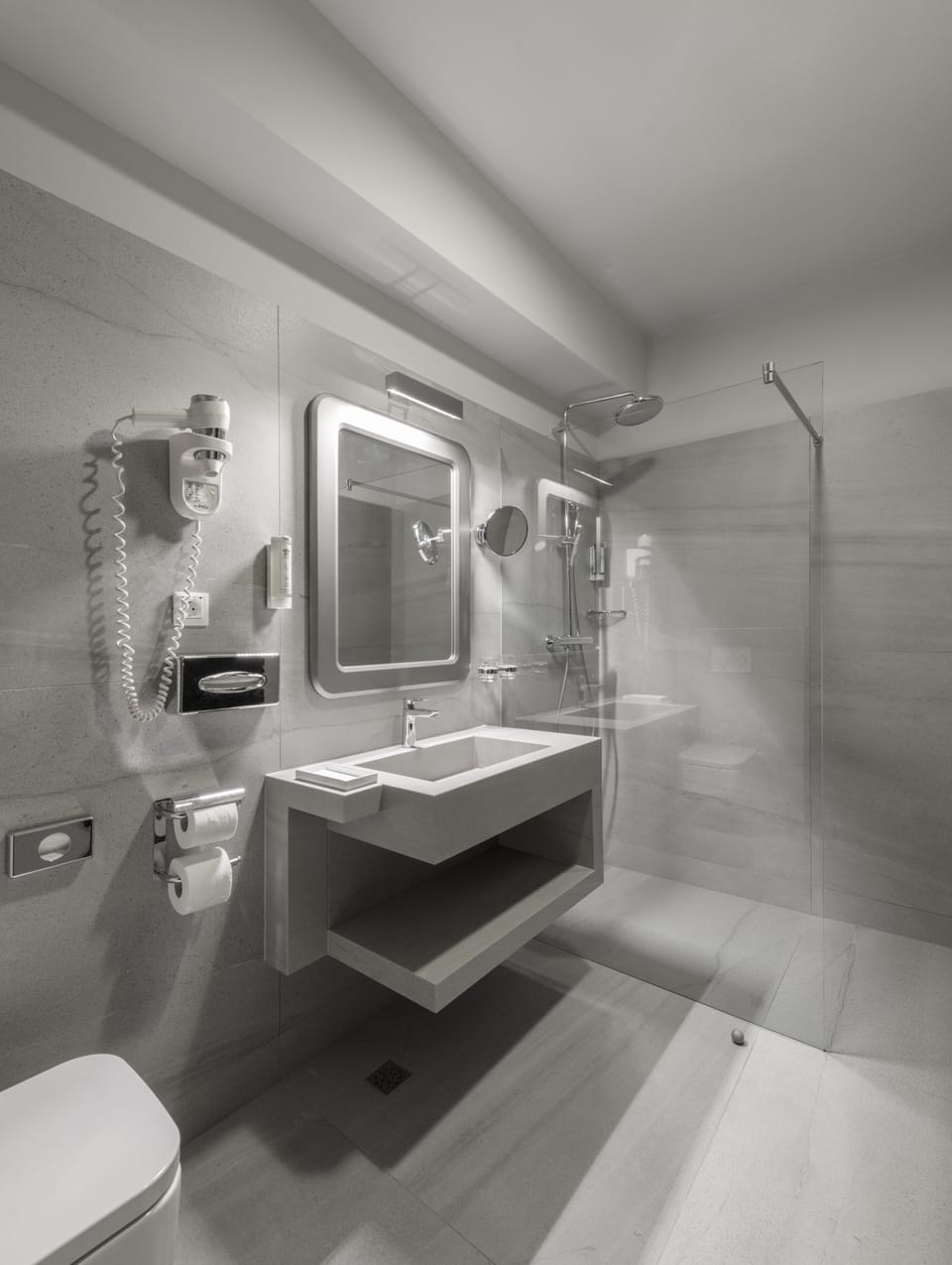 Design Suite | Bathroom | Free toiletries, hair dryer, bathrobes, slippers