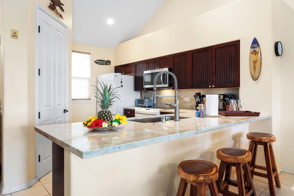 Fully Equipped Kitchen with Bar Seating