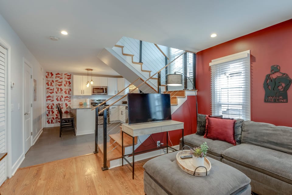 Open layout—easy flow from kitchen to living room
