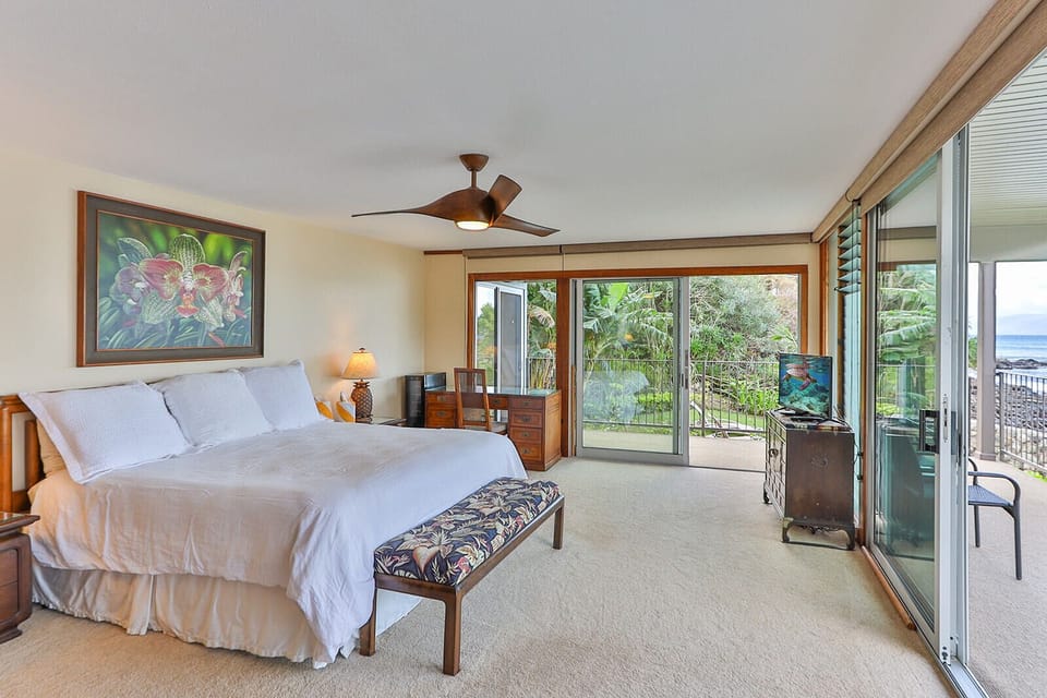 Master bedroom with amazing 360* view