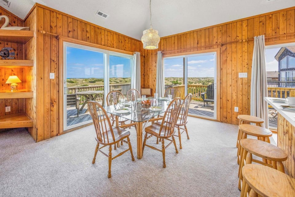 Surf or Sound Realty - 138 - Salvocean - Dining Area -1