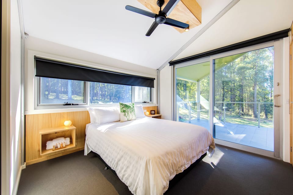 Stunning queen size room with deck and ensuite