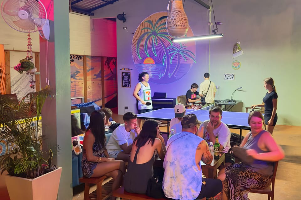Sports bar