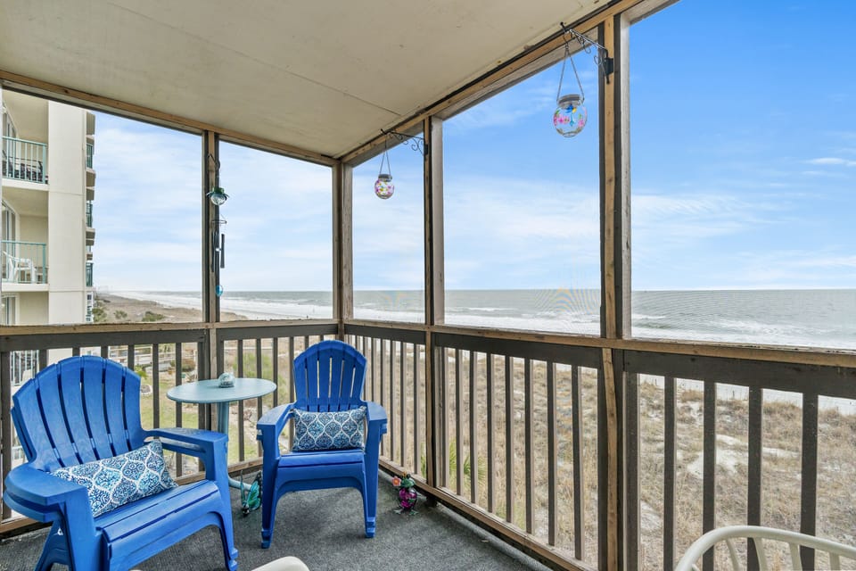 Screened In Oceanfront Balcony