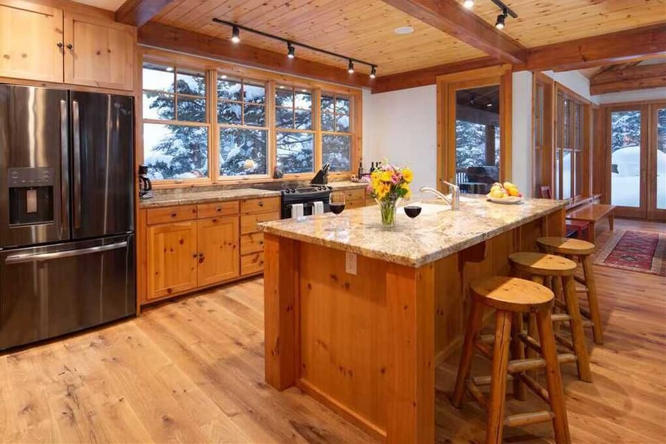 Breakfast Bar