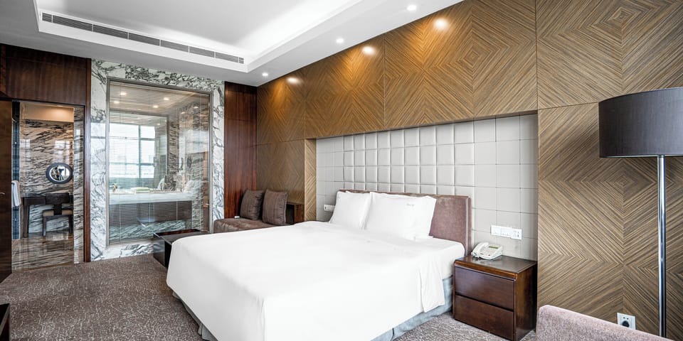 Minibar, in-room safe, soundproofing, iron/ironing board