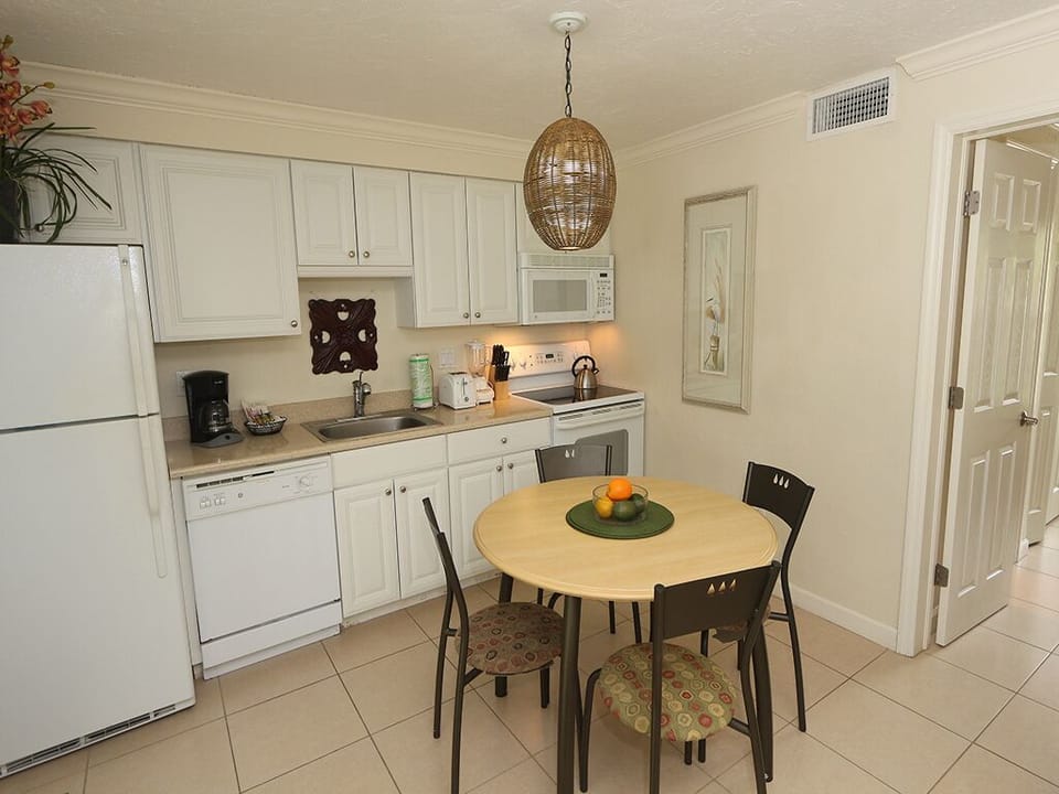 Dining and Kitchen