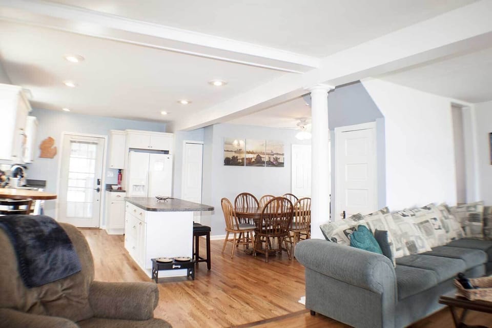 Kitchen, dining, and living rooms