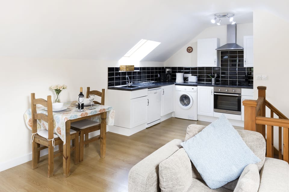 Practical kitchen/dining area
