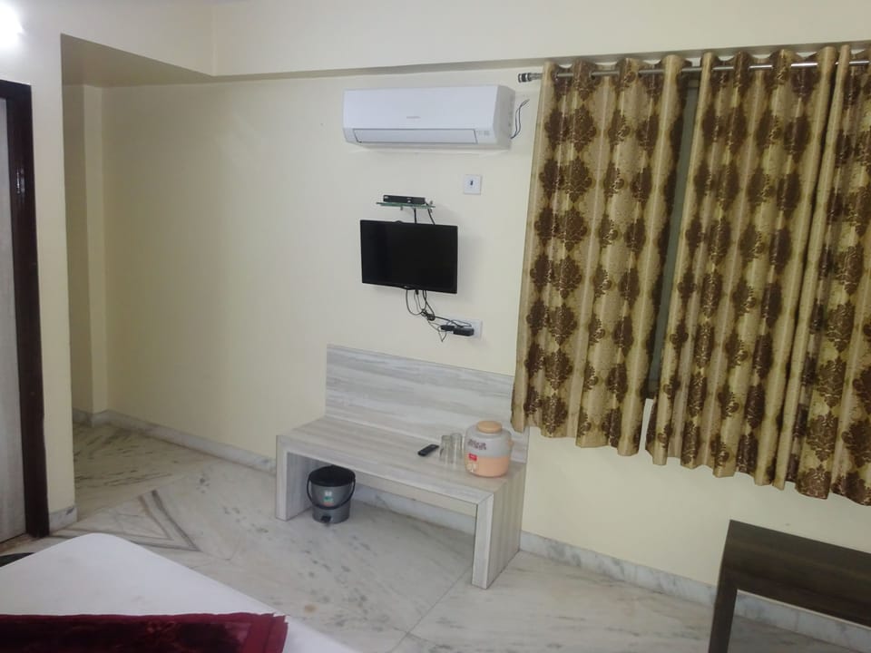 Deluxe Quadruple Room, 2 Double Beds | Room amenity
