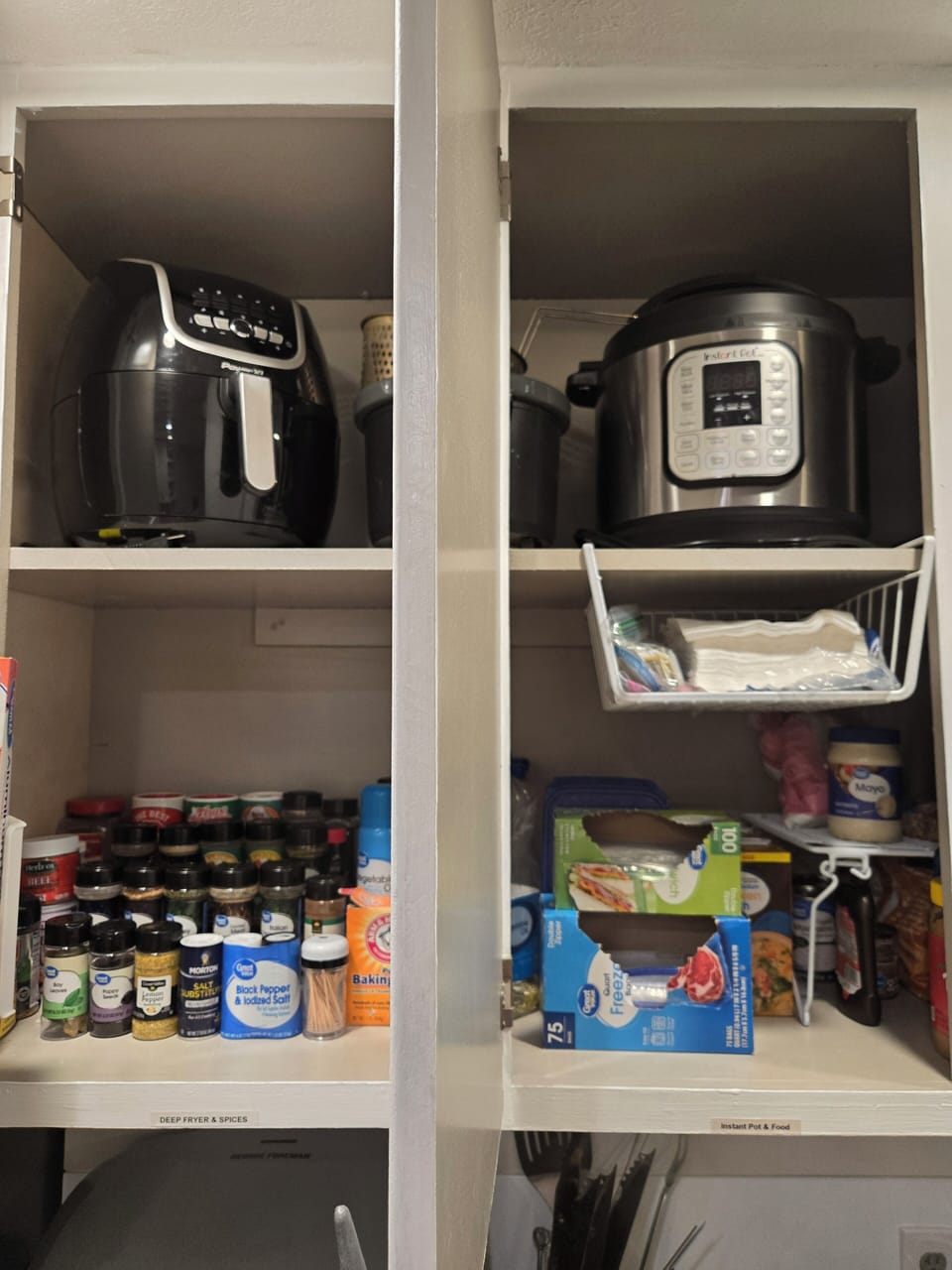 Air  Fryer, Deep Fryer, Instant Pot & Basic spices provided.